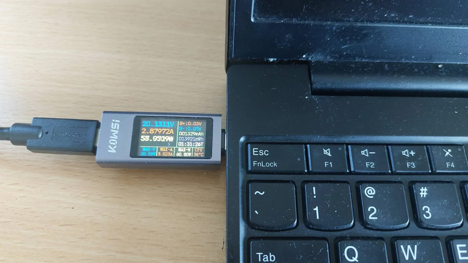 Verificarea alimentării USB-C a laptopului Lenovo ThinkPad