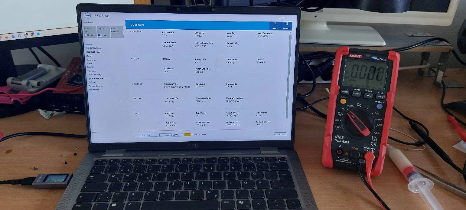 Dell Latitude 7450 pornit după reparația circuitelor de alimentare